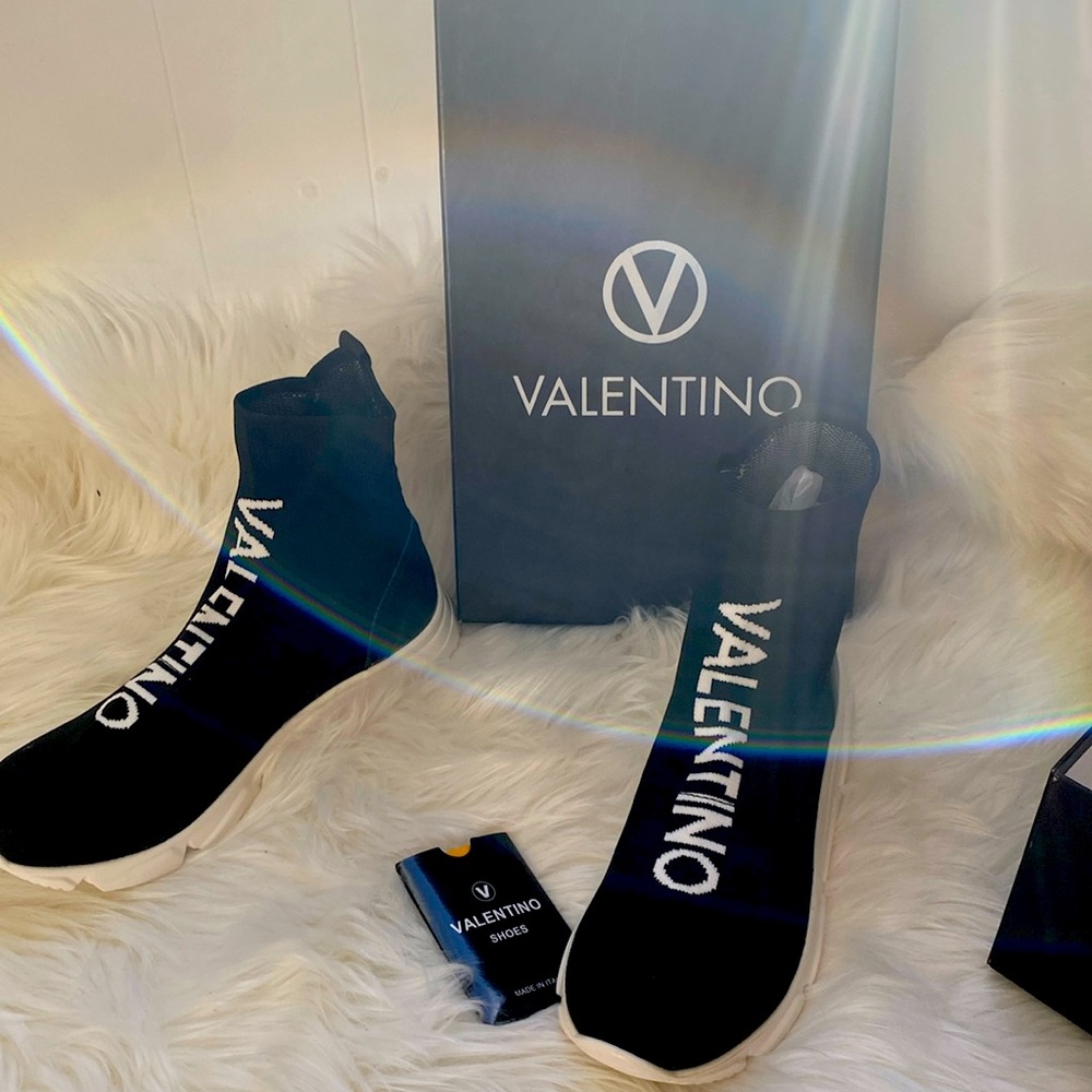 Valentino Autentique
